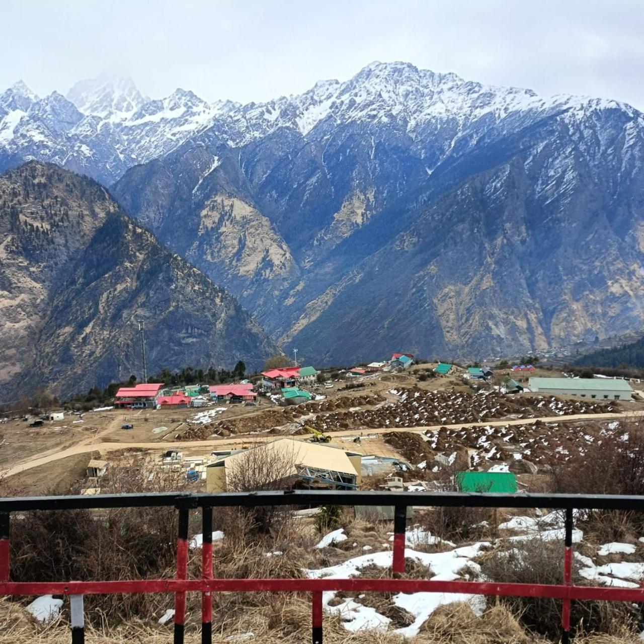 Nanda Devi Stays Joshīmath Екстериор снимка